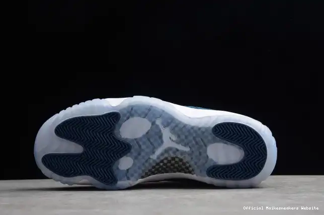 Official Maikesneakers Jordan CD6846-102 Blue Low 11 Navy Air Snakeskin 0504